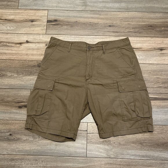 Men's Levis Cargo Shorts SZ 38x9 Tan Brown Ripstop Modern White Tab Summer - Picture 1 of 10